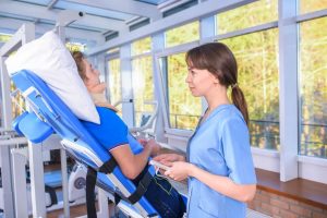 Как выбрать центр реабилитации и ухода: советы и рекомендации